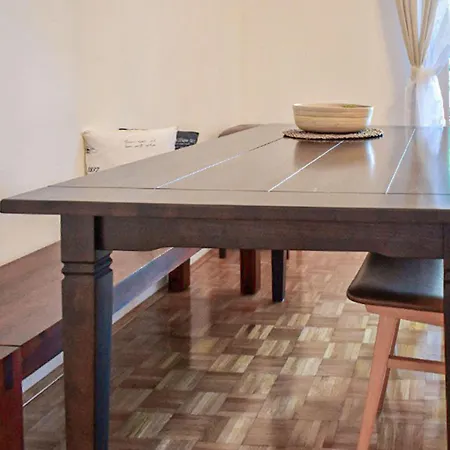 Apartment Awesome In With Wifi